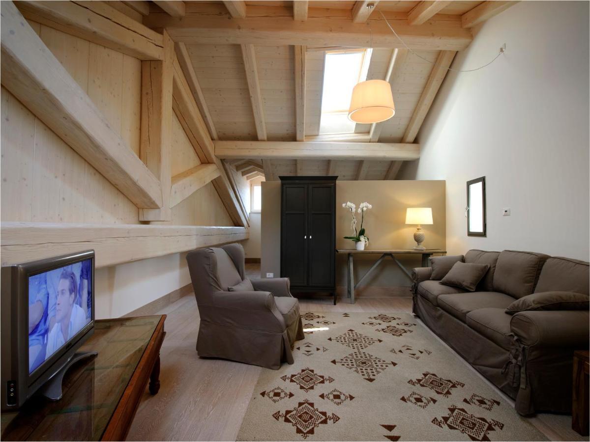 Locanda In Borgo Garni & Wellness Borgo Valsugana Bagian luar foto