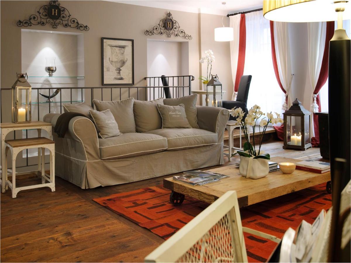Locanda In Borgo Garni & Wellness Borgo Valsugana Bagian luar foto